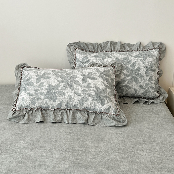 91家纺网 家纺一手货源 找家纺 鑫利来家纺 2025新款加厚高克重亚麻复古原麻皱皱纱印花法式花边四件套 叶之舞