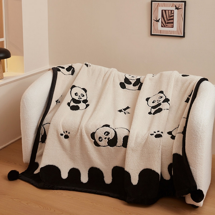 91家纺网 家纺一手货源 找家纺 肖恩毯业 2025新款黑白阳离子熊猫绒多功能毛毯 熊猫绒-熊猫球