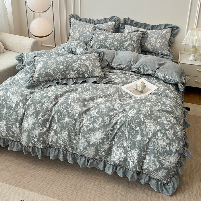 91家纺网 家纺一手货源 找家纺 鑫利来家纺 2025新款加厚高克重亚麻复古原麻皱皱纱印花法式花边四件套 蝶梦