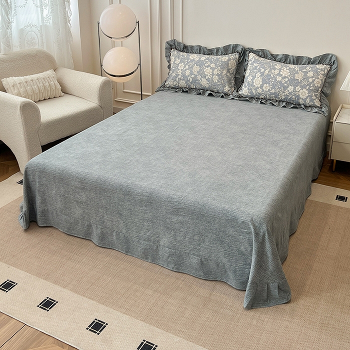 91家纺网 家纺一手货源 找家纺 鑫利来家纺 2025新款加厚高克重亚麻复古原麻皱皱纱印花法式花边四件套 满园花开