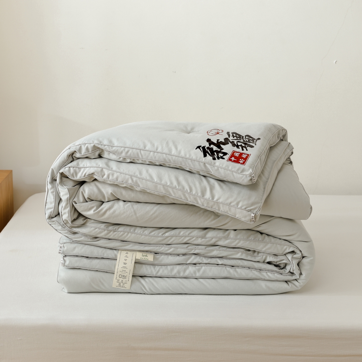 91家纺网 家纺一手货源 找家纺 雯雨家纺 2025新款100%双边立体麻绳棉花冬被被子被芯 双边立体棉花被-灰色