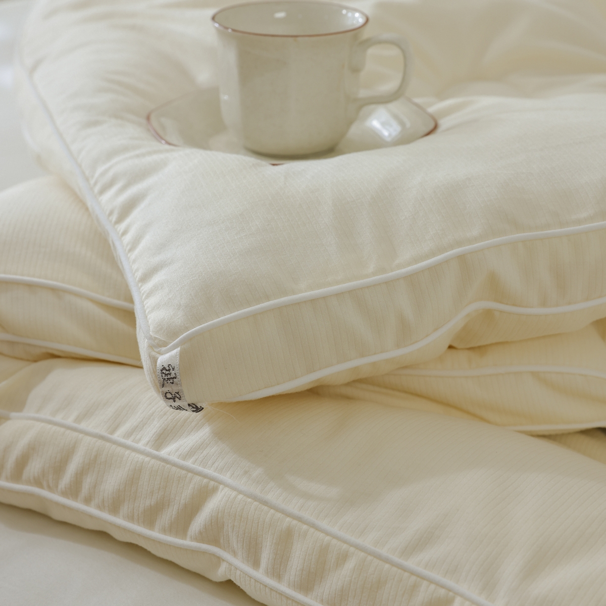 91家纺网 家纺一手货源 找家纺 雯雨家纺 2025新款100%双边立体麻绳棉花冬被被子被芯 双边立体棉花被-米黄