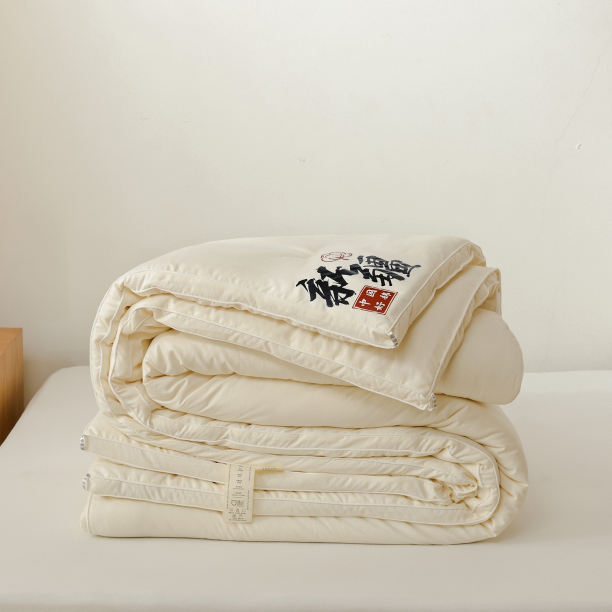 91家纺网 家纺一手货源 找家纺 雯雨家纺 2025新款100%双边立体麻绳棉花冬被被子被芯 双边立体棉花被-米黄