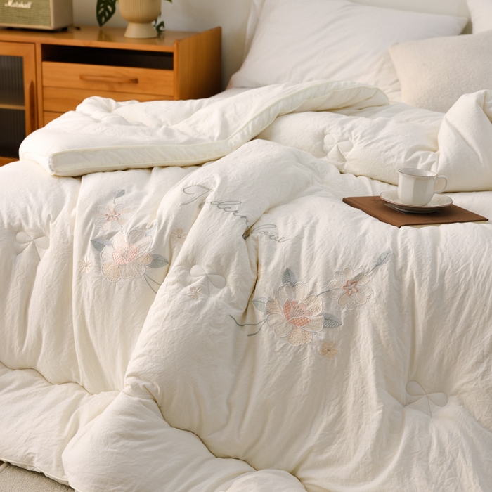 91家纺网 家纺一手货源 找家纺 （总）雯雨家纺 2025新款A类绣花立体麻绳大豆被被子冬被春秋被被芯纤维被冬被被子被芯