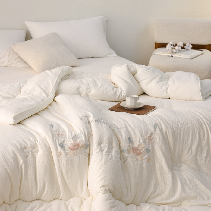 91家纺网 家纺一手货源 找家纺 雯雨家纺 2025新款A类绣花立体麻绳大豆被被子冬被春秋被被芯纤维被冬被被子被芯 绣花-白