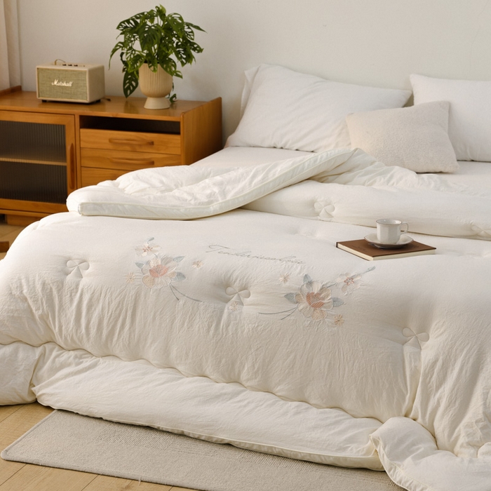 91家纺网 家纺一手货源 找家纺 雯雨家纺 2025新款A类绣花立体麻绳大豆被被子冬被春秋被被芯纤维被冬被被子被芯 绣花-白