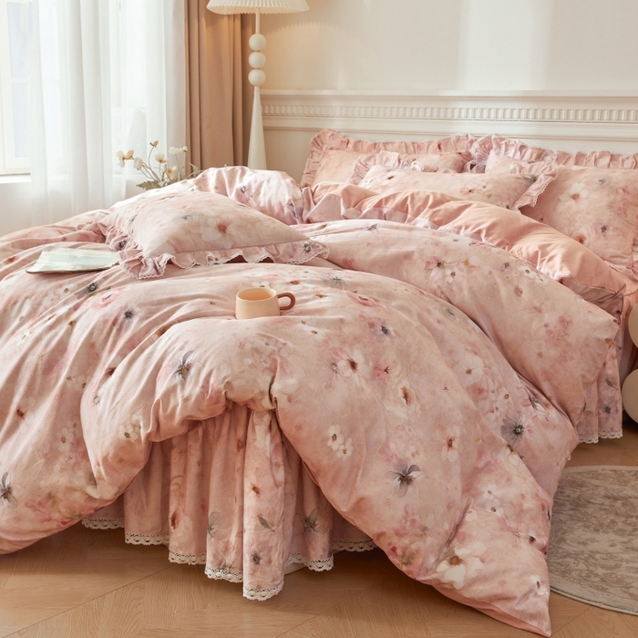 91家纺网 家纺一手货源 找家纺 缦彩 全棉A类100%数码印花床裙遮丑花边床单床罩单品 成瑾-粉