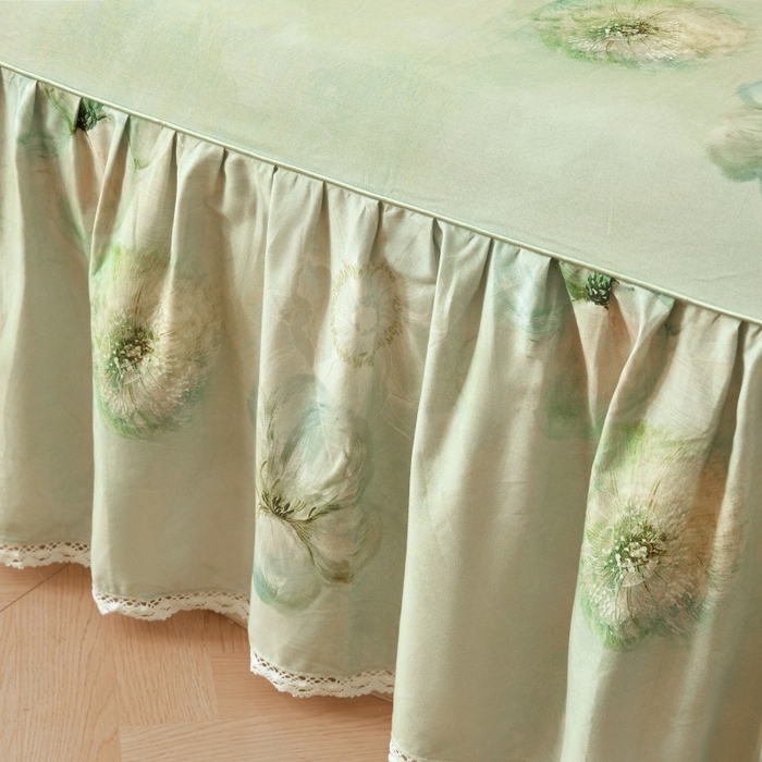 91家纺网 家纺一手货源 找家纺 缦彩 全棉A类100%数码印花床裙遮丑花边床单床罩单品 绽蔓