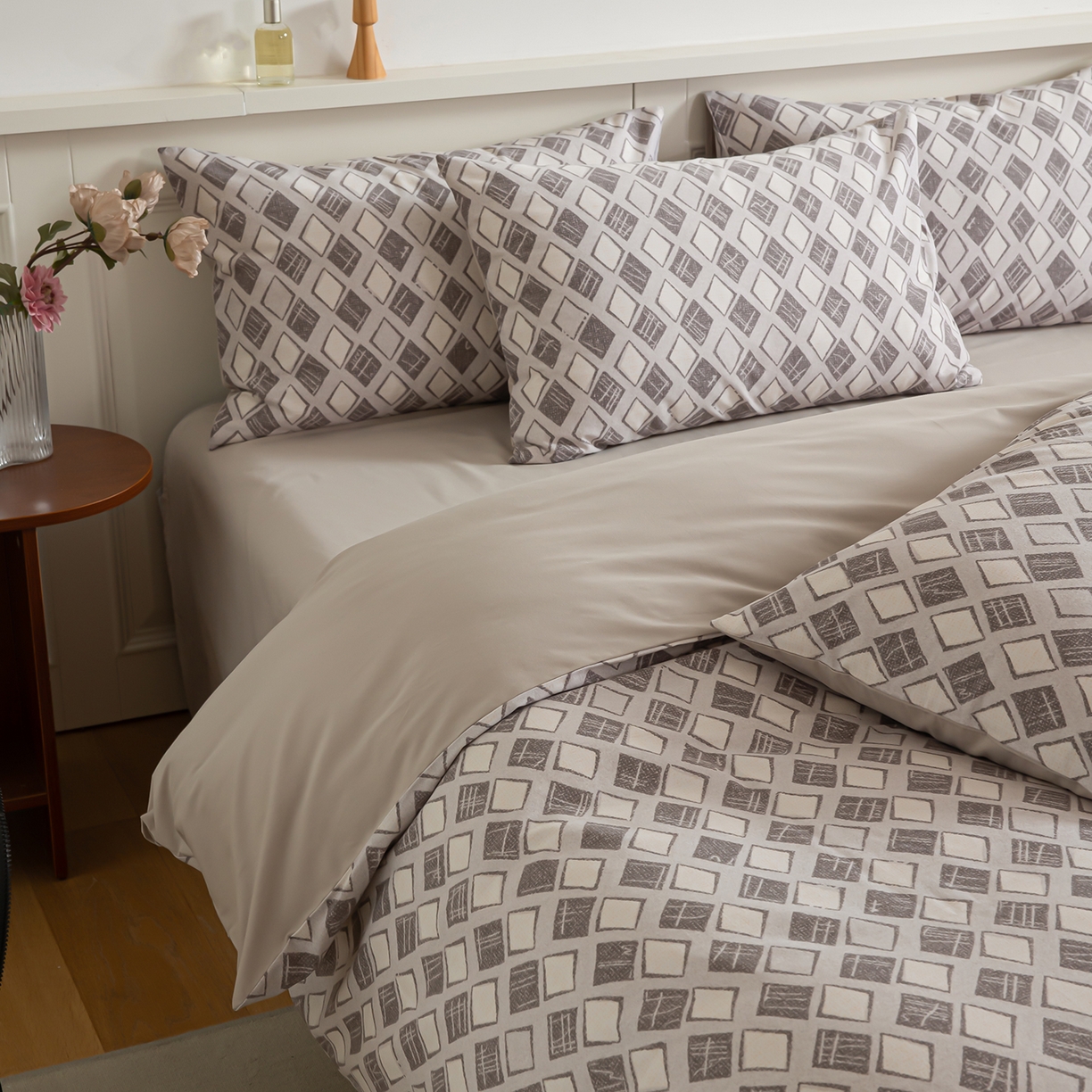 91家纺网 家纺一手货源 找家纺 绫韵家纺 2025秋冬新款印花全棉磨毛冬季加厚纯棉磨毛三件套四件套系列 摩卡