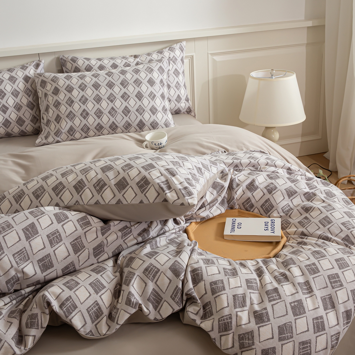 91家纺网 家纺一手货源 找家纺 绫韵家纺 2025秋冬新款印花全棉磨毛冬季加厚纯棉磨毛三件套四件套系列 摩卡