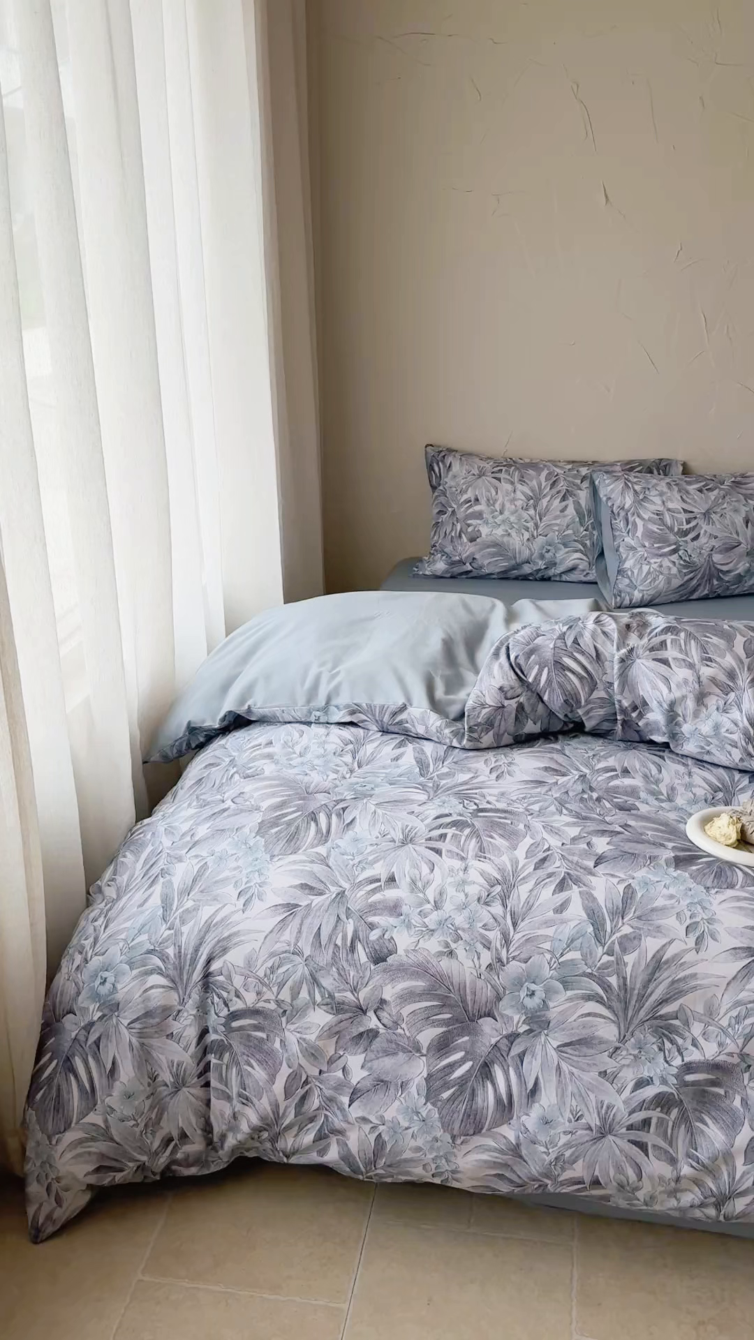 91家纺网 家纺一手货源 找家纺 窝米 2025新款全棉纯棉火山磨毛花卉系列四件套-第三批 疏影-蓝