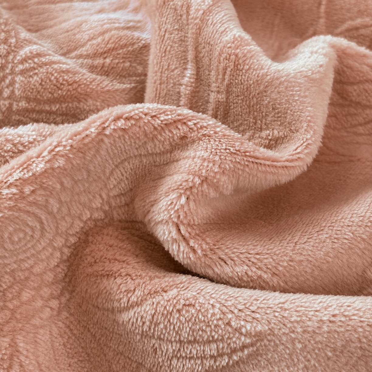 91家纺网 家纺一手货源 找家纺 金艾草 2025新款牛奶绒立体雕花夹棉床盖四件套向日葵-豆沙