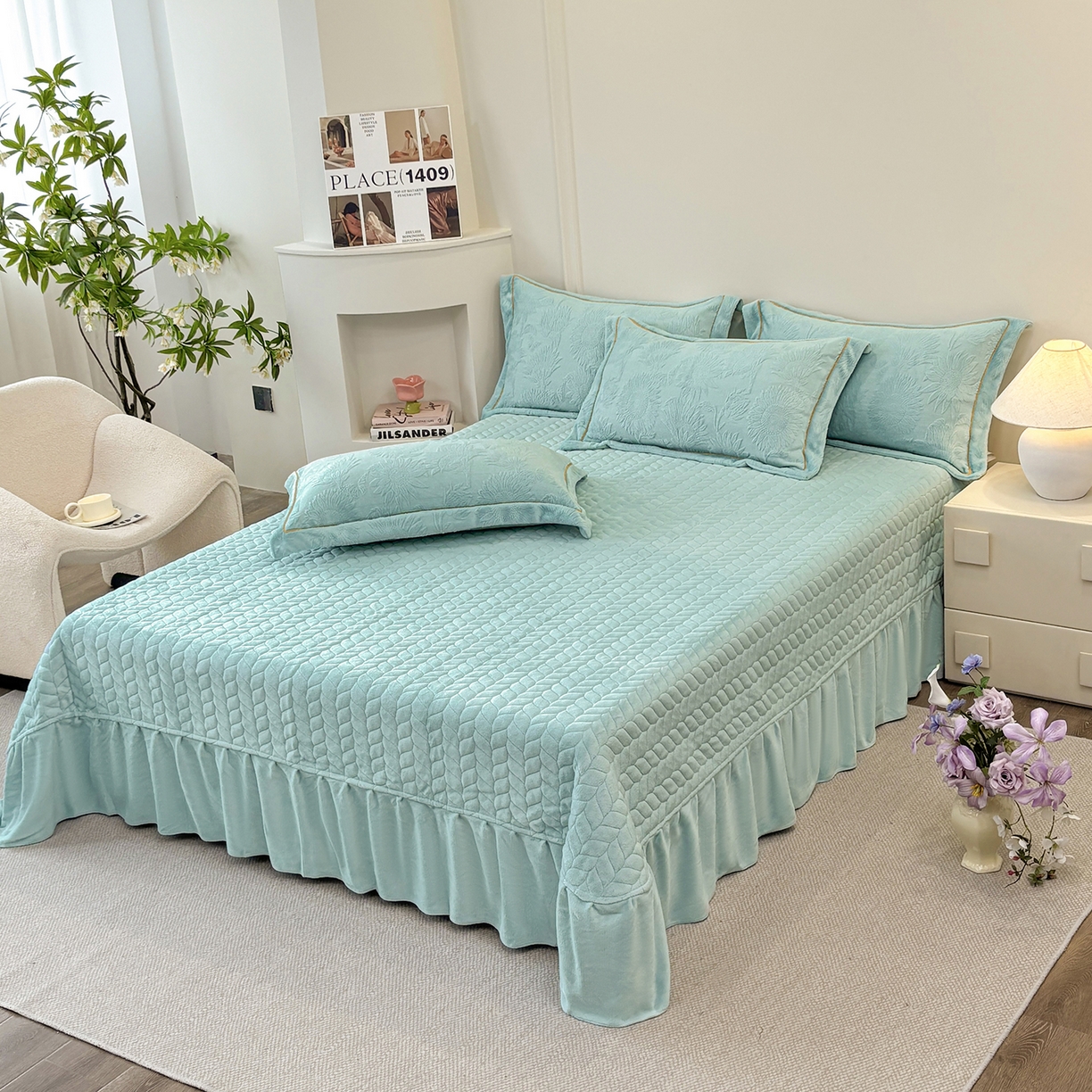 91家纺网 家纺一手货源 找家纺 金艾草 2025新款牛奶绒立体雕花夹棉床盖四件套向日葵-湖蓝