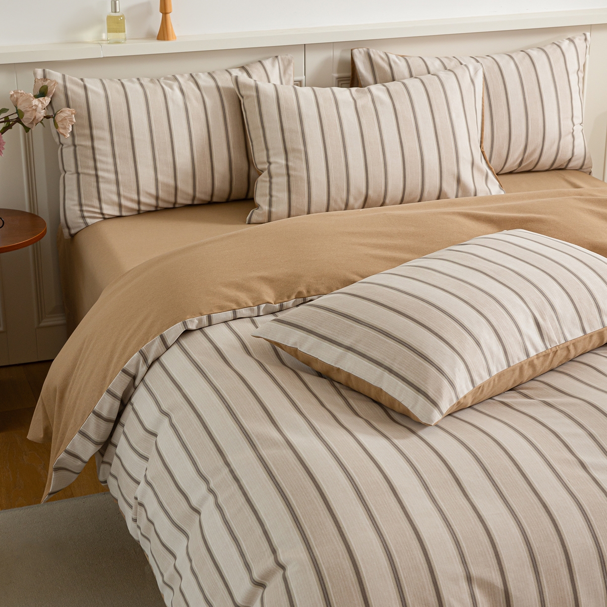 91家纺网 家纺一手货源 找家纺 绫韵家纺 2025秋冬新款印花全棉磨毛冬季加厚纯棉磨毛三件套四件套系列 容枫