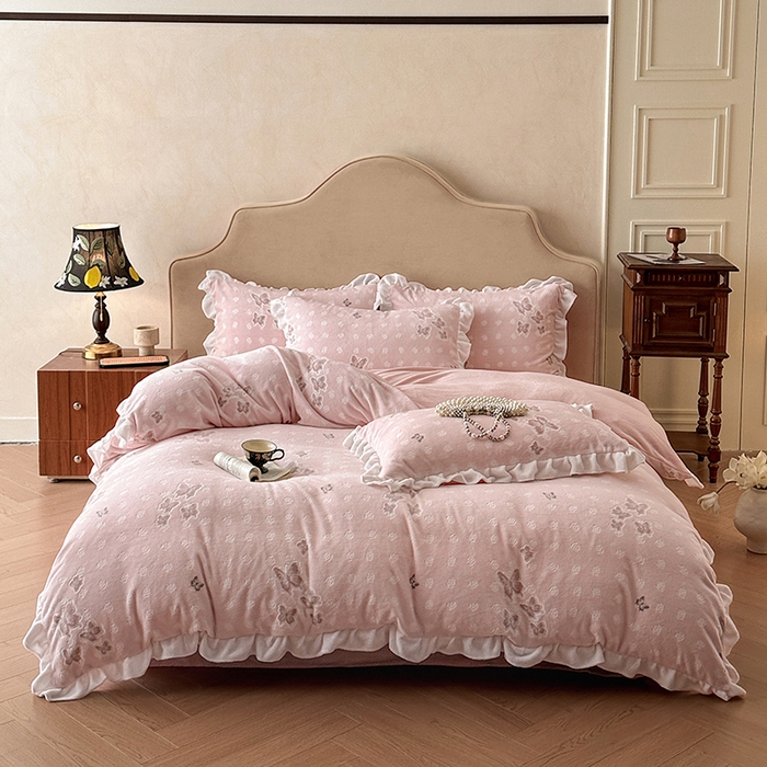 澳梵家居 2025新款雕花牛奶绒韩版四件套-玫瑰蝶语 玫瑰蝶语