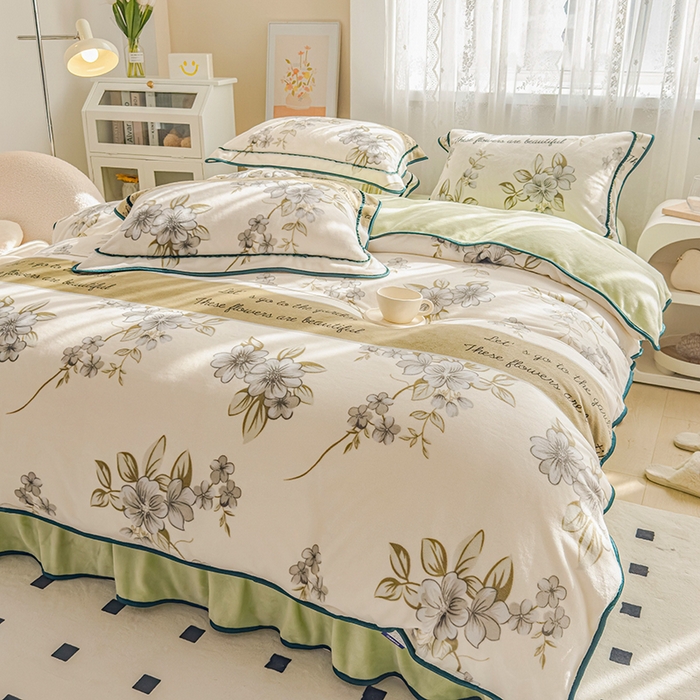 91家纺网 家纺一手货源 找家纺 亿品2025直播爆款9.5斤牛奶绒四件套加厚保暖床裙四件套 情怀