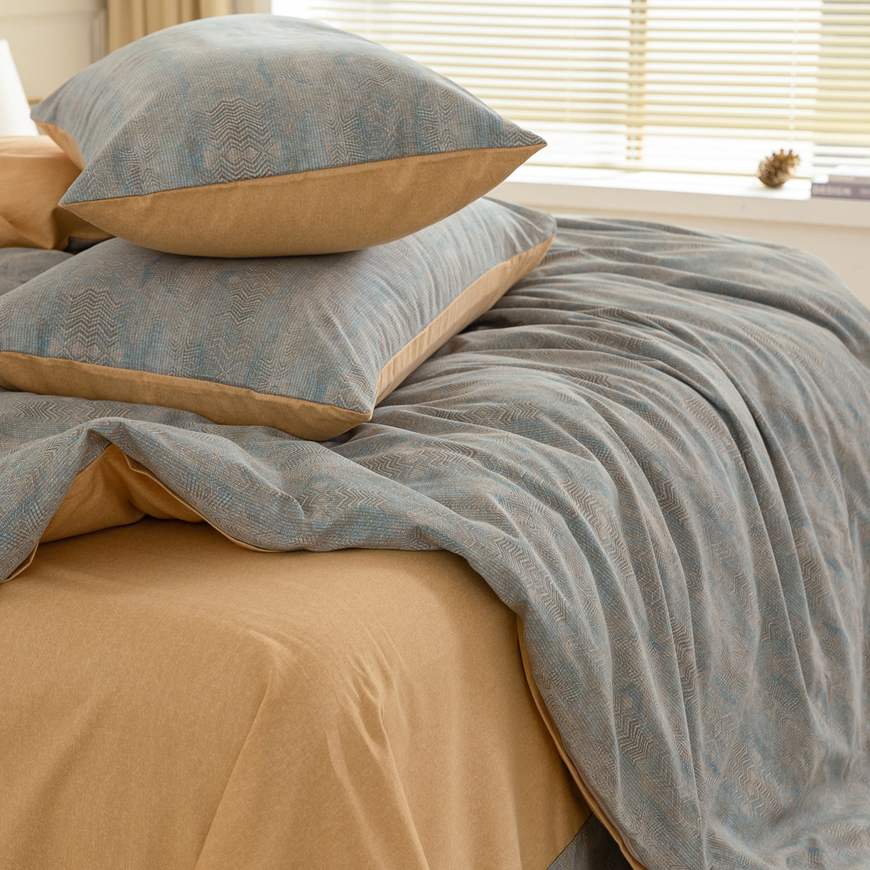 91家纺网 家纺一手货源 找家纺 绫韵家纺 2025秋冬新品生态全棉磨毛冬季纯棉磨毛四件套系列 拾秋兰