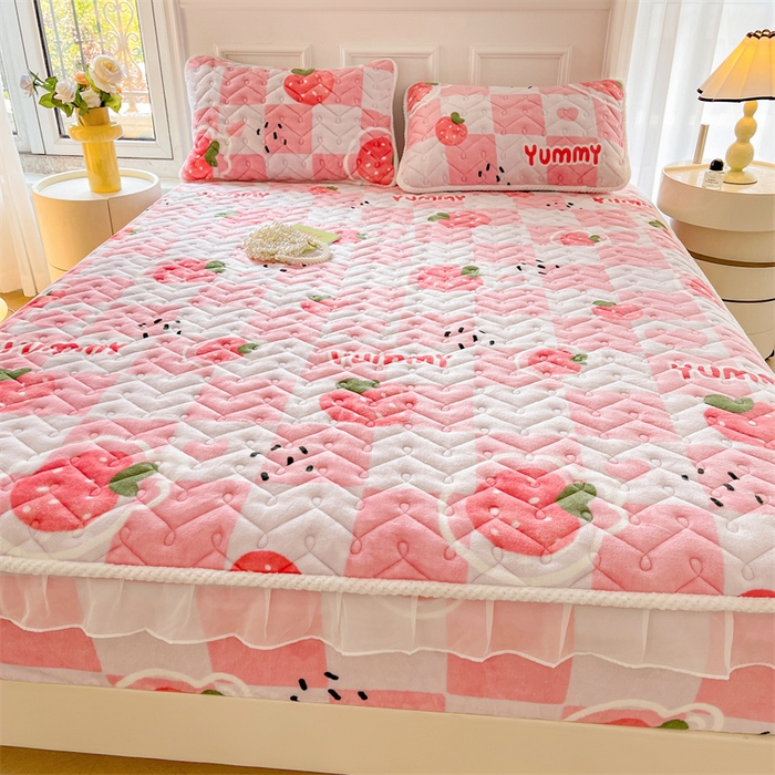 91家纺网 家纺一手货源 找家纺 小萌虎 2025新款A类防静电牛奶绒印花夹棉床笠 草莓派