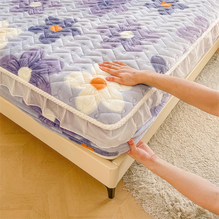 91家纺网 家纺一手货源 找家纺 小萌虎 2025新款A类防静电牛奶绒印花夹棉床笠 浅香