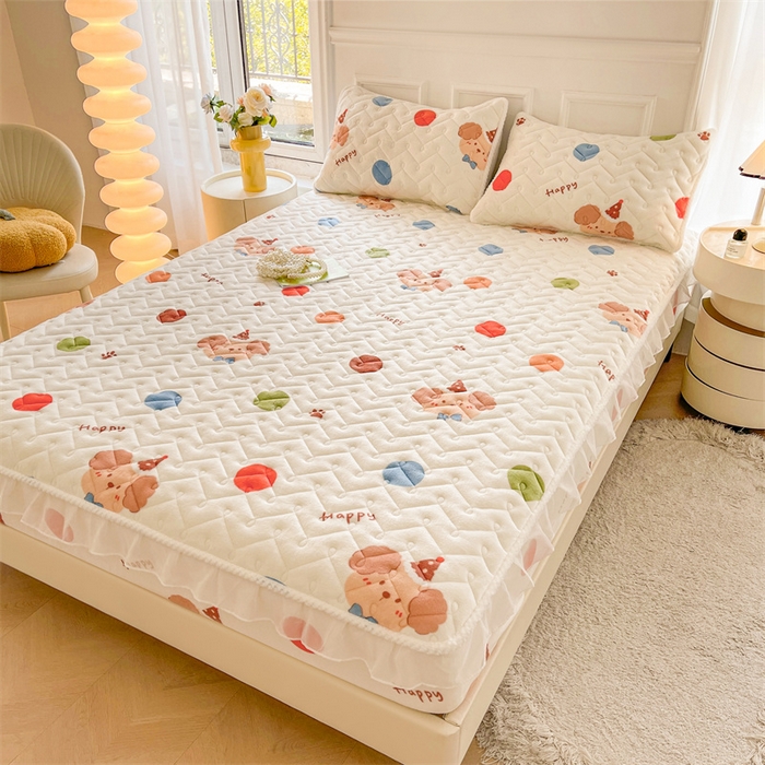 91家纺网 家纺一手货源 找家纺 小萌虎 2025新款A类防静电牛奶绒印花夹棉床笠 波点狗