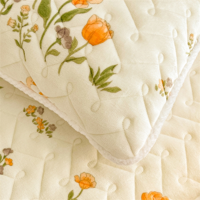 91家纺网 家纺一手货源 找家纺 小萌虎 2025新款A类防静电牛奶绒印花夹棉床笠 乐园