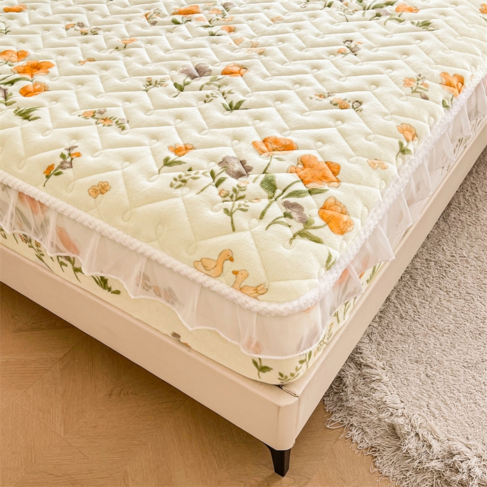 91家纺网 家纺一手货源 找家纺 小萌虎 2025新款A类防静电牛奶绒印花夹棉床笠 乐园