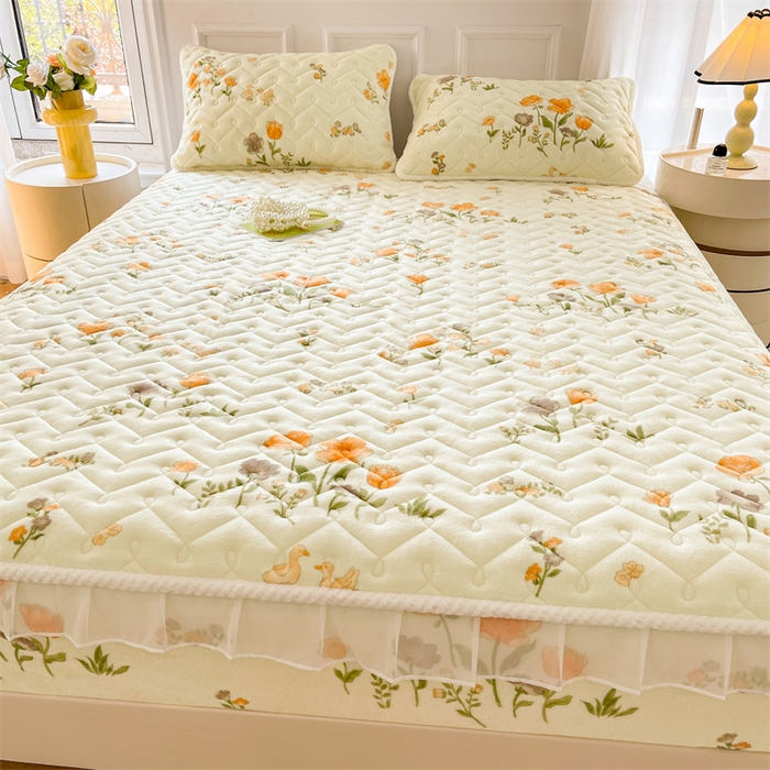 91家纺网 家纺一手货源 找家纺 小萌虎 2025新款A类防静电牛奶绒印花夹棉床笠 乐园