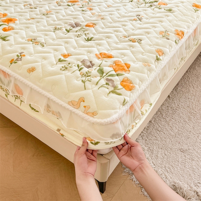 91家纺网 家纺一手货源 找家纺 小萌虎 2025新款A类防静电牛奶绒印花夹棉床笠 乐园