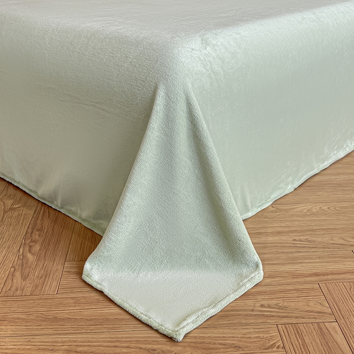 91家纺网 家纺一手货源 找家纺 （总）澳梵家居 2025新款雕花牛奶绒韩版四件套-竹影柔柔