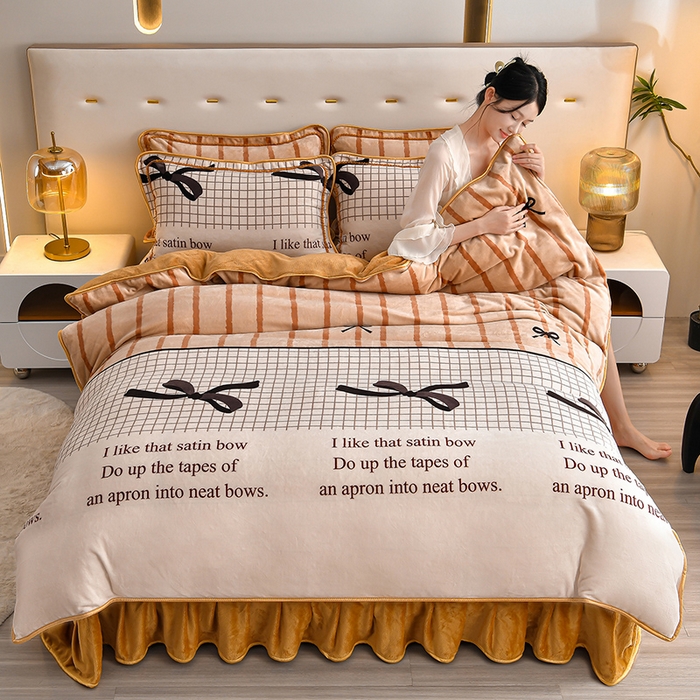 91家纺网 家纺一手货源 找家纺 亿品2025直播爆款9.5斤牛奶绒四件套加厚保暖床裙四件套 简单爱