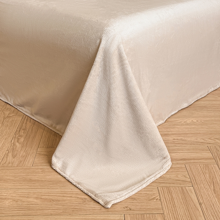 91家纺网 家纺一手货源 找家纺 澳梵家居 2025新款雕花牛奶绒韩版四件套-竹影柔柔 卡其叶影