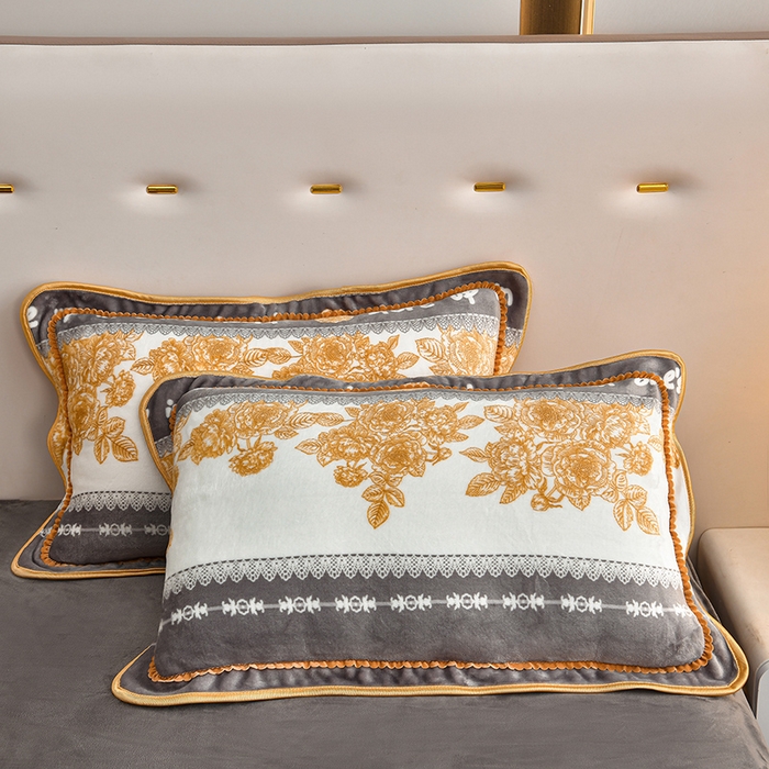 91家纺网 家纺一手货源 找家纺 亿品2025直播爆款9.5斤牛奶绒四件套加厚保暖床裙四件套 流金岁月[灰】