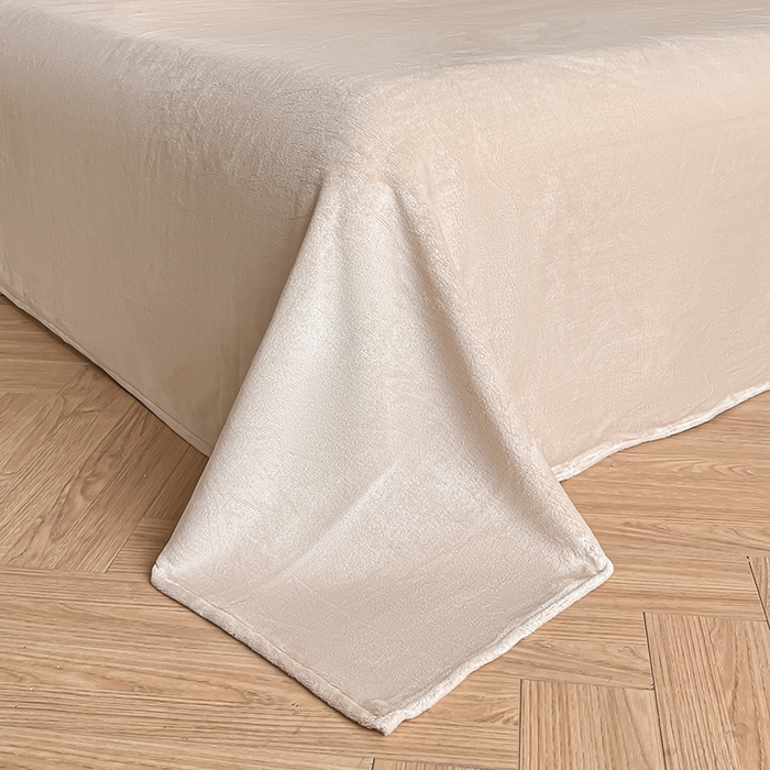 91家纺网 家纺一手货源 找家纺 澳梵家居 2025新款雕花牛奶绒韩版四件套-竹影柔柔 奶芙蝴蝶结