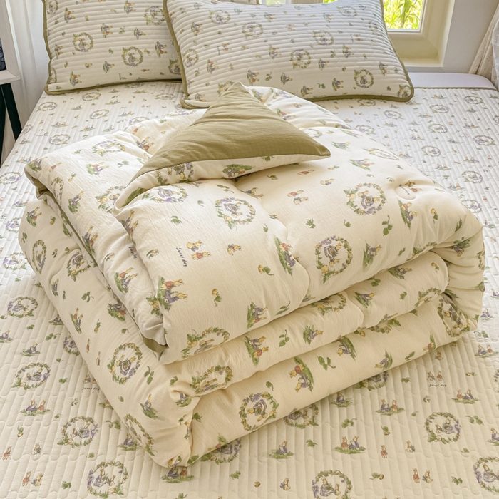 91家纺网 家纺一手货源 找家纺 老帅的工厂店 2025新款7A抗菌床盖加厚被芯云感春秋冬被子被芯四件套系列（有买家秀） 庄园兔