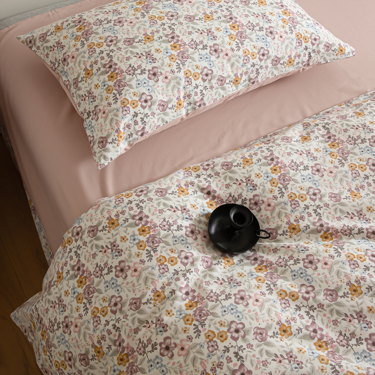 91家纺网 家纺一手货源 找家纺 绫韵家纺 2025秋冬新款印花全棉磨毛冬季加厚纯棉磨毛三件套四件套系列 微微安