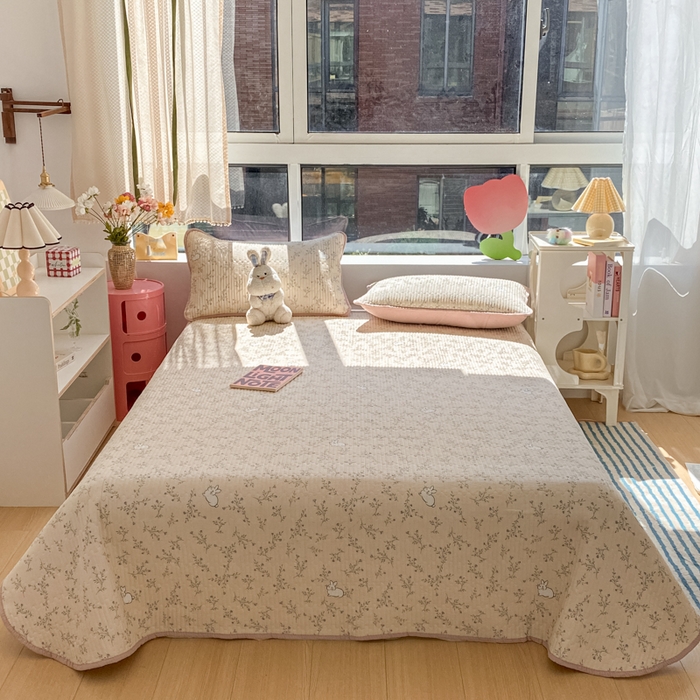 91家纺网 家纺一手货源 找家纺 老帅的工厂店 2025新款7A抗菌床盖加厚被芯云感春秋冬被子被芯四件套系列（有买家秀） 兔兔密语