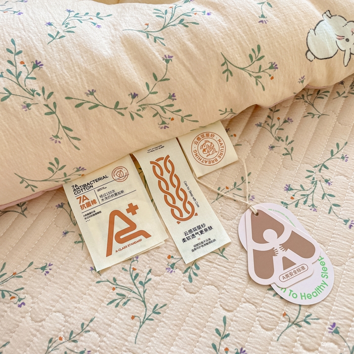 91家纺网 家纺一手货源 找家纺 老帅的工厂店 2025新款7A抗菌床盖加厚被芯云感春秋冬被子被芯四件套系列（有买家秀） 兔兔密语