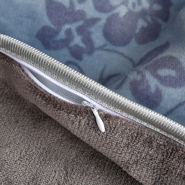 91家纺网 家纺一手货源 找家纺 亿品2025直播爆款9.5斤牛奶绒四件套加厚保暖床裙四件套 拾光里