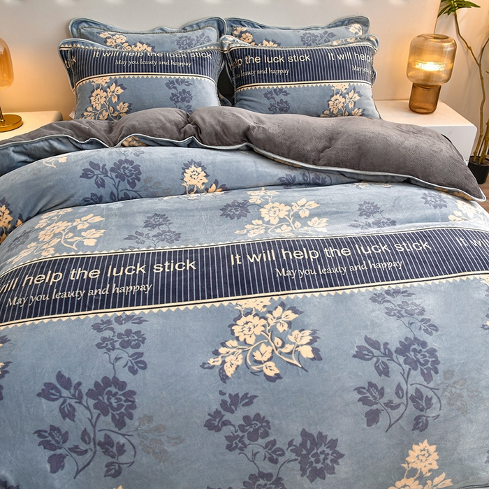 91家纺网 家纺一手货源 找家纺 亿品2025直播爆款9.5斤牛奶绒四件套加厚保暖床裙四件套 拾光里