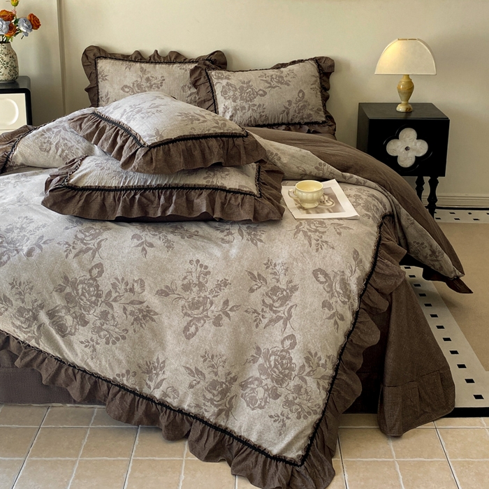 91家纺网 家纺一手货源 找家纺 艺玲家纺 2025新款亲肤舒适复古水洗亚麻四件套 浮绘花影