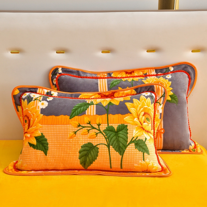 91家纺网 家纺一手货源 找家纺 亿品2025直播爆款9.5斤牛奶绒四件套加厚保暖床裙四件套 向阳花开