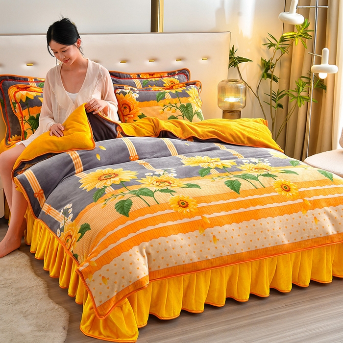 91家纺网 家纺一手货源 找家纺 亿品2025直播爆款9.5斤牛奶绒四件套加厚保暖床裙四件套 向阳花开