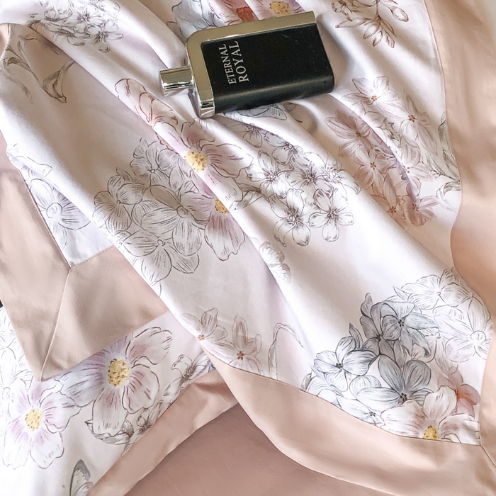 91家纺网 家纺一手货源 找家纺 薏思家纺 2025新款全棉斜纹加厚数码印花-宽边磨毛系列 花舞锦元