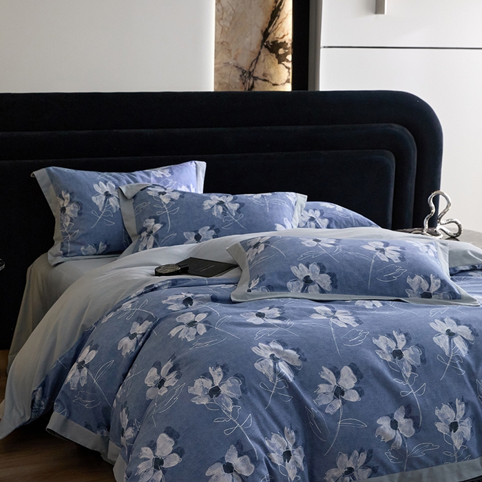 91家纺网 家纺一手货源 找家纺 薏思家纺 2025新款全棉斜纹加厚数码印花-宽边磨毛系列 琼芳玉露