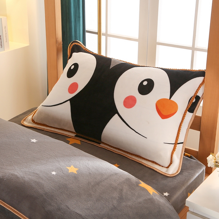 91家纺网 家纺一手货源 找家纺 雨洋家纺 2025新款学生季加厚保暖牛奶绒金貂绒婴儿宝宝学生三件套企鹅