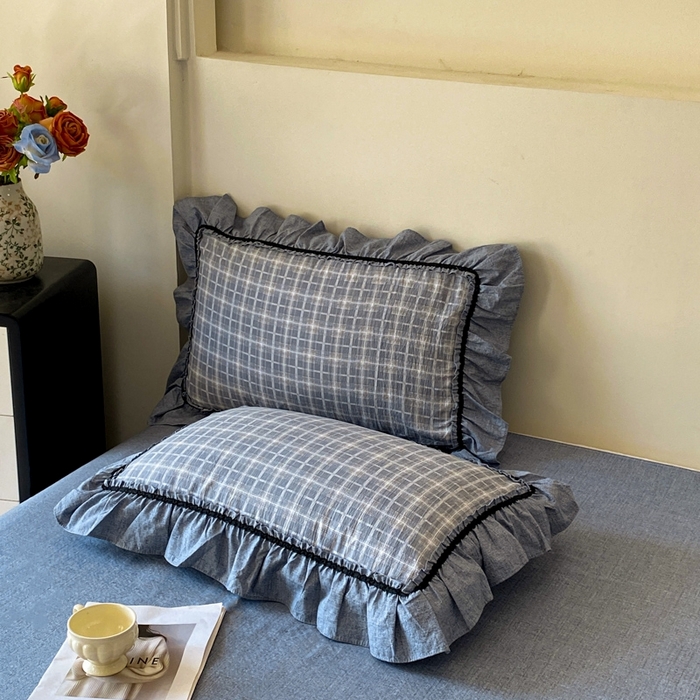 91家纺网 家纺一手货源 找家纺 艺玲家纺 2025新款亲肤舒适复古水洗亚麻四件套 简约线条