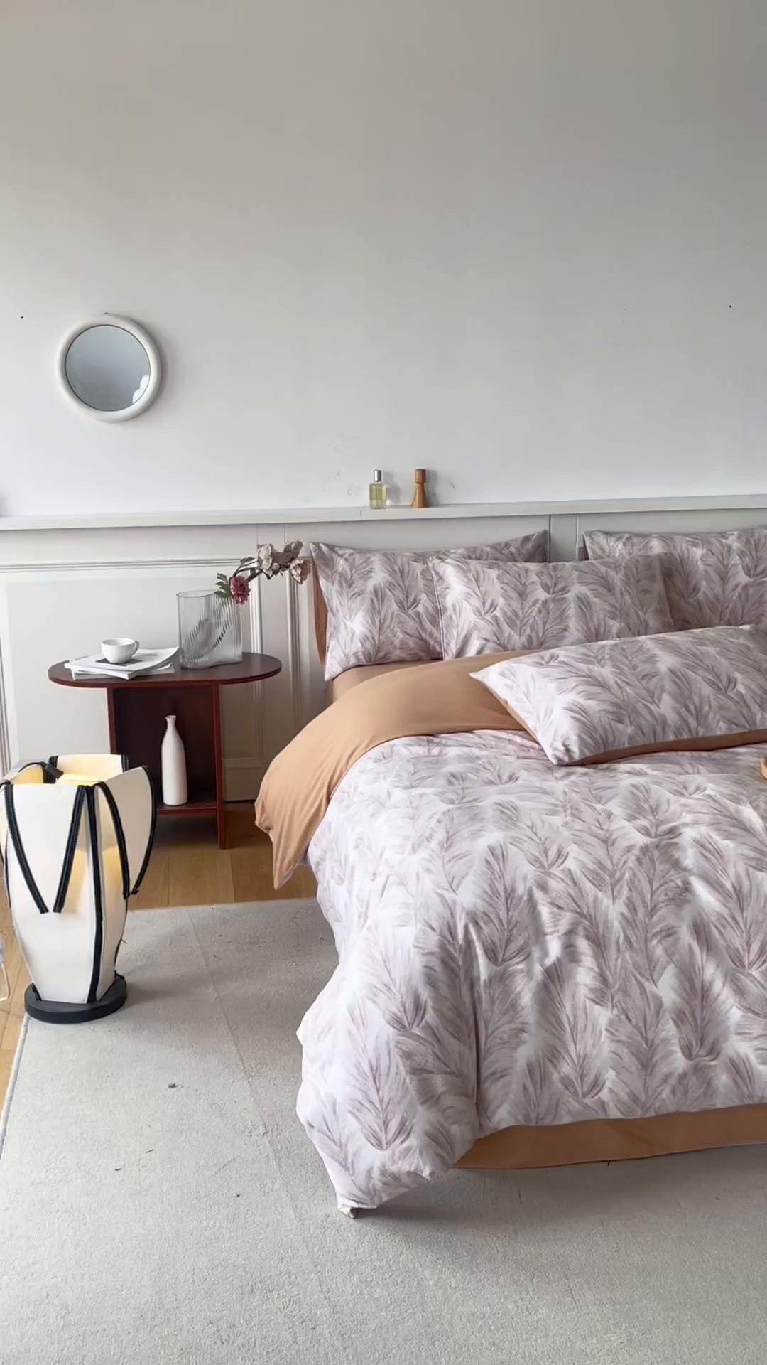 91家纺网 家纺一手货源 找家纺 绫韵家纺 2025秋冬新款印花全棉磨毛冬季加厚纯棉磨毛三件套四件套系列 羽裳-桔