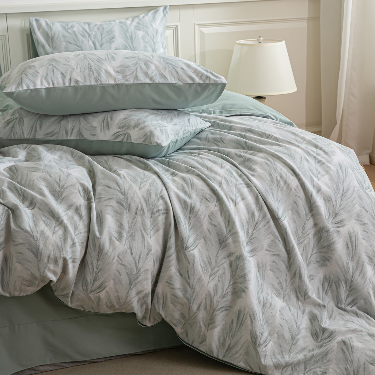 91家纺网 家纺一手货源 找家纺 绫韵家纺 2025秋冬新款印花全棉磨毛冬季加厚纯棉磨毛三件套四件套系列 羽裳-绿