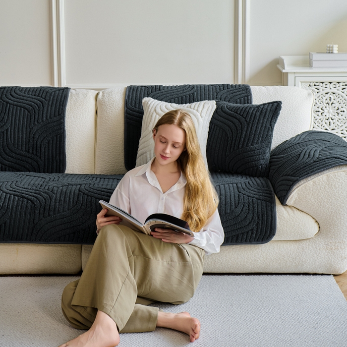 91家纺网 家纺一手货源 找家纺 闲鱼家纺 2025新款软糯厚实舒棉绒沙发垫 黑色