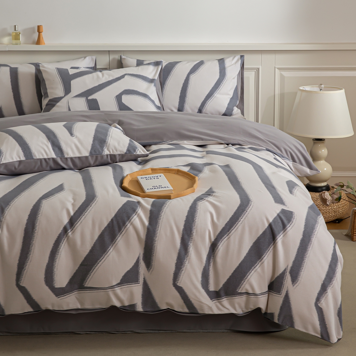 91家纺网 家纺一手货源 找家纺 绫韵家纺 2025秋冬新款印花全棉磨毛冬季加厚纯棉磨毛三件套四件套系列 魅影灰